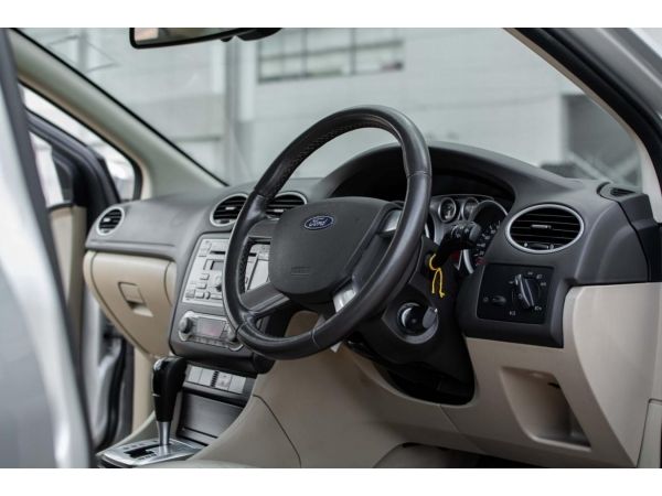 2012 Ford Focus 2.0 (ปี 09-12) Ghia Sedan รูปที่ 4